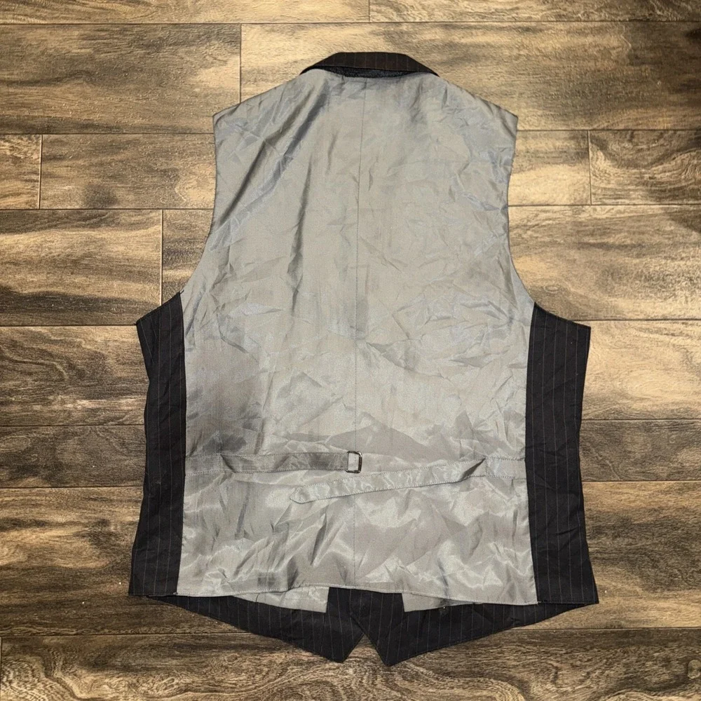 Sean John Pinstripe Dress Button-Down Vest Men's Size XXL Black-and-Grey Striped